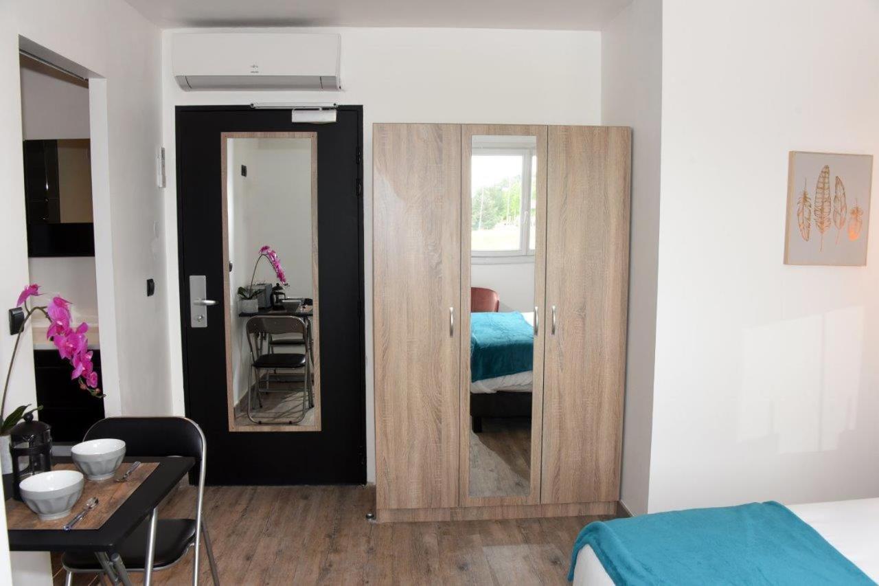 Home Place Apartments - Langon Sauternes Εξωτερικό φωτογραφία